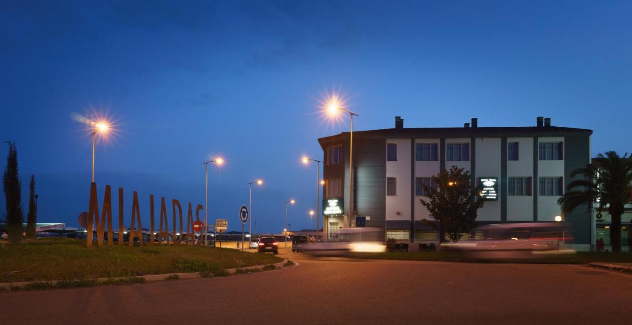 Hospedium Hotel Triana Miajadas Exteriér fotografie