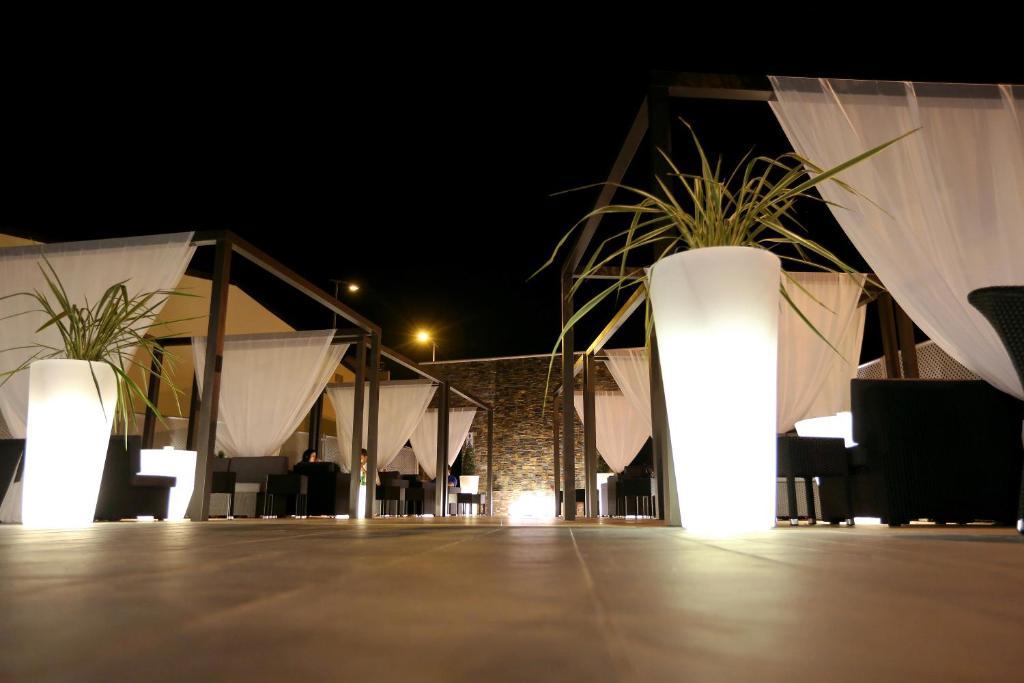 Hospedium Hotel Triana Miajadas Exteriér fotografie